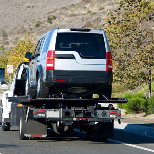 SUV Off - Road Recovery