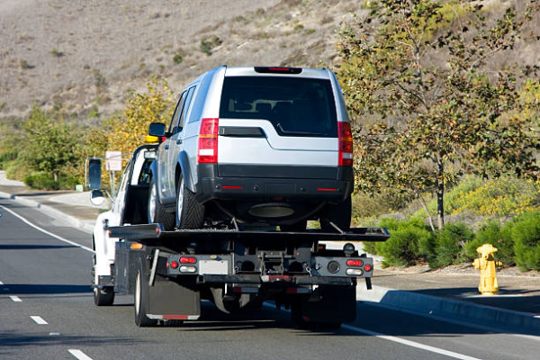 SUV Off - Road Recovery